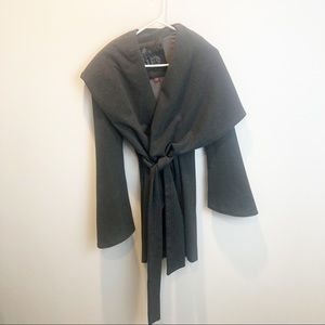 G.E.T. Gray wrap Jacket, equipment general technique